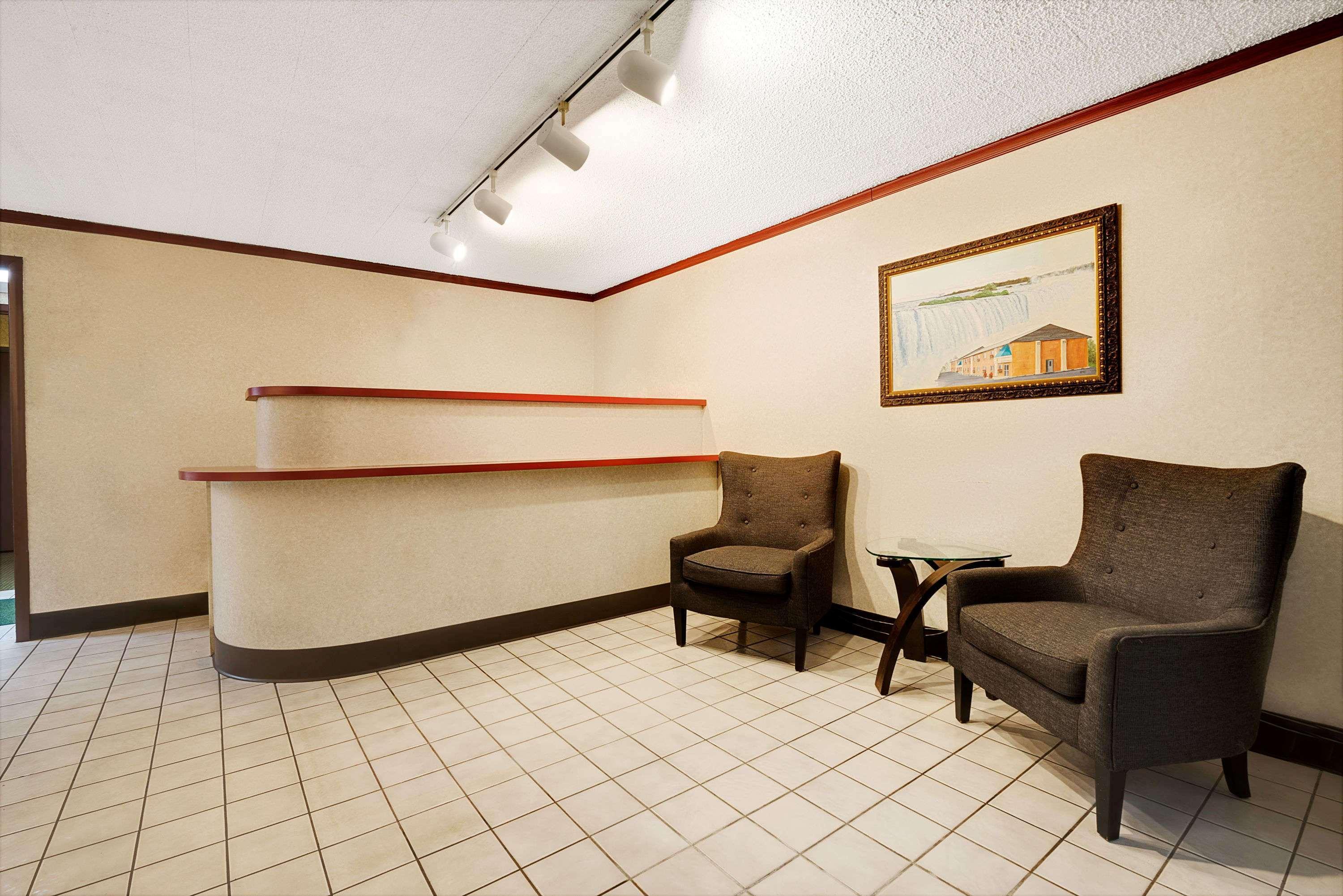 Super 8 By Wyndham Kenmore/Buffalo/Niagara Falls Area Zewnętrze zdjęcie